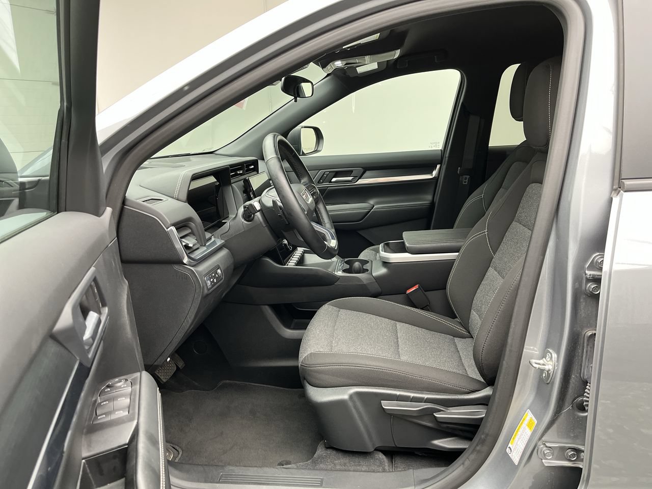 Certified 2026 GMC Terrain Elevation AWD/4WD image 3