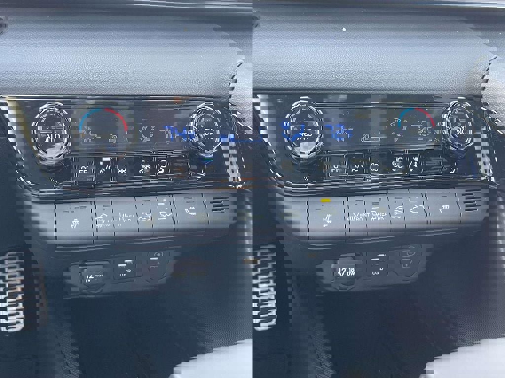 New 2026 Hyundai Elantra SEL Sport Premium image 31