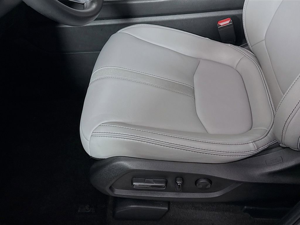 Certified 2025 Honda Pilot EX-L image 18