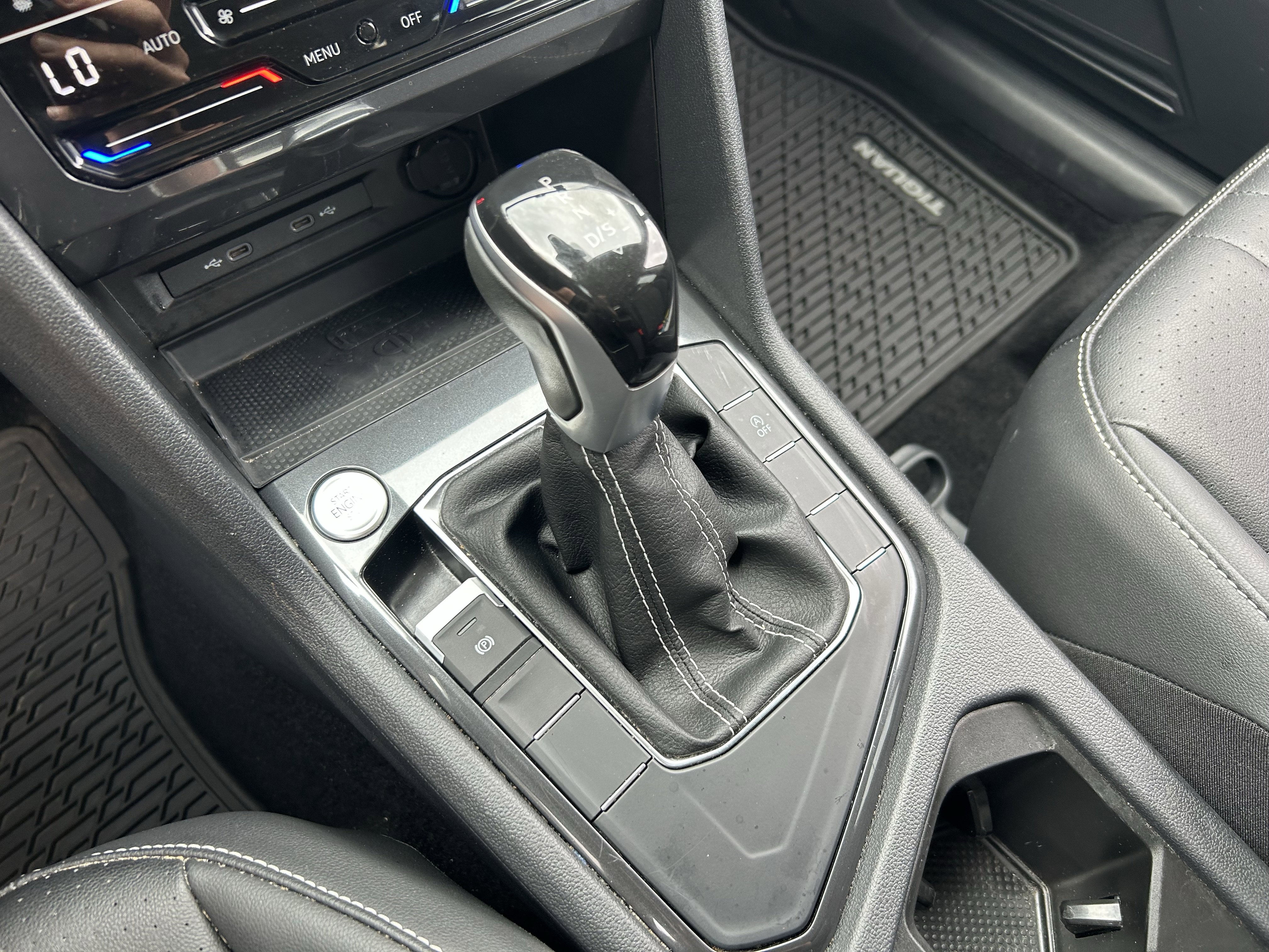 Certified 2023 Volkswagen Tiguan SE image 16