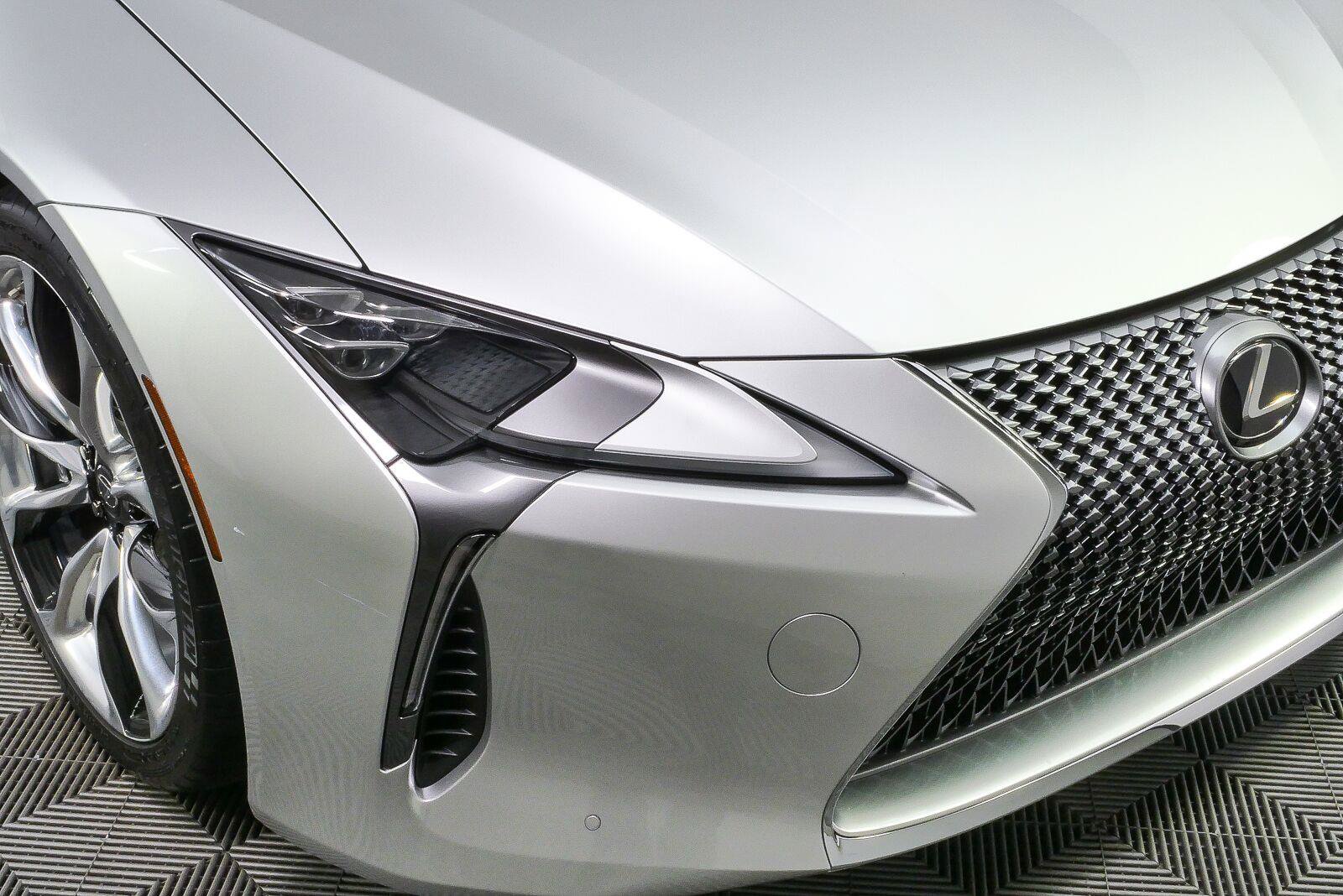 Used 2021 Lexus LC 500 Convertible w/ Touring Package RWD image 35