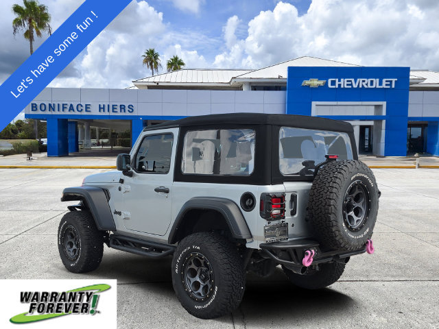 Used 2024 Jeep Wrangler Sport AWD/4WD image 3