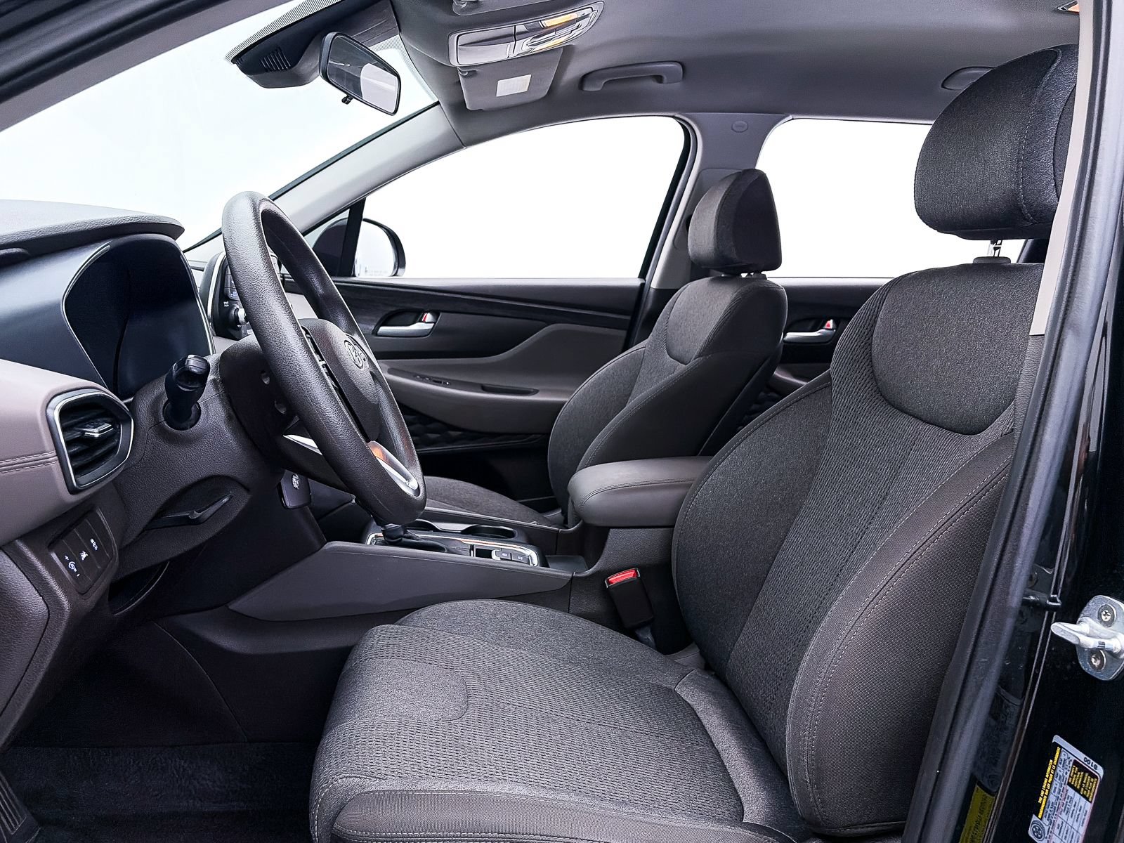Used 2020 Hyundai Santa Fe SE FWD image 16