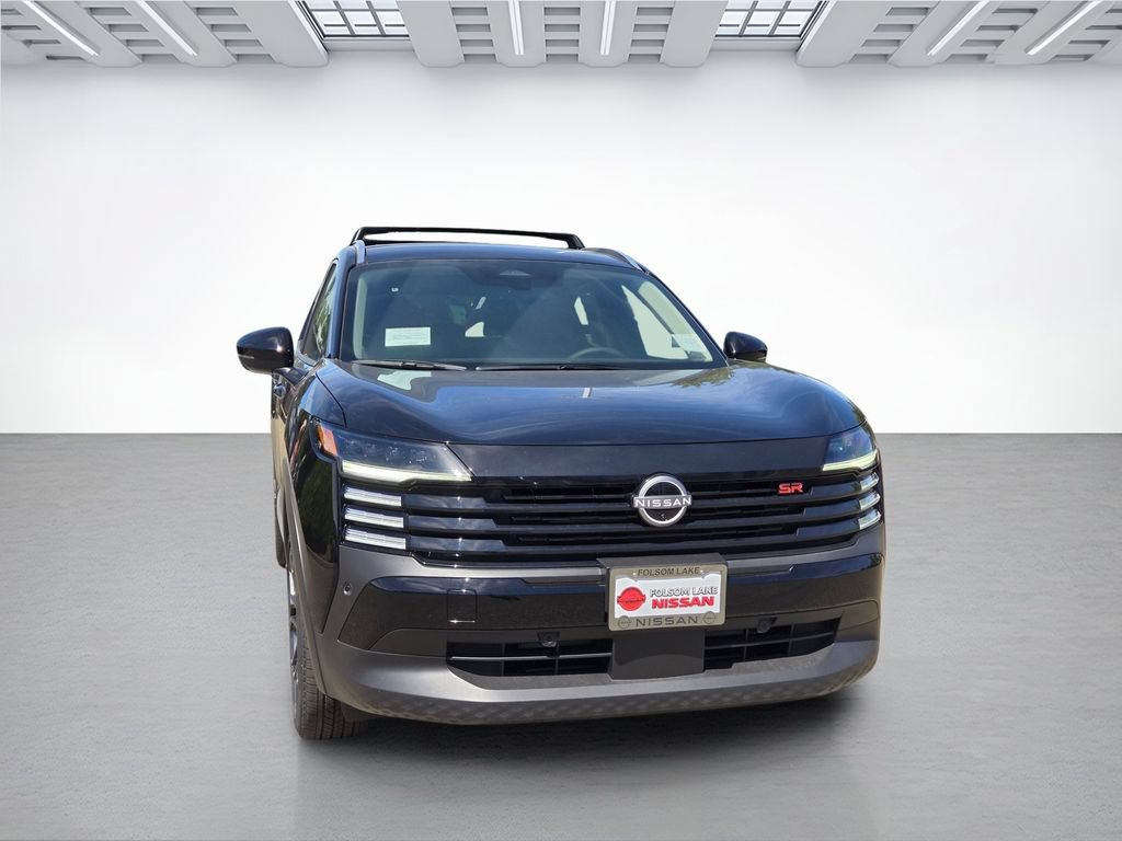 New 2026 Nissan Kicks SR AWD/4WD image 2