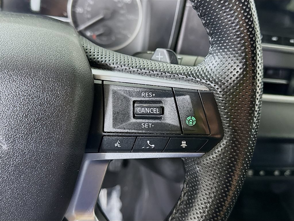 Used 2024 Mitsubishi Outlander SE Black Edition AWD/4WD image 22