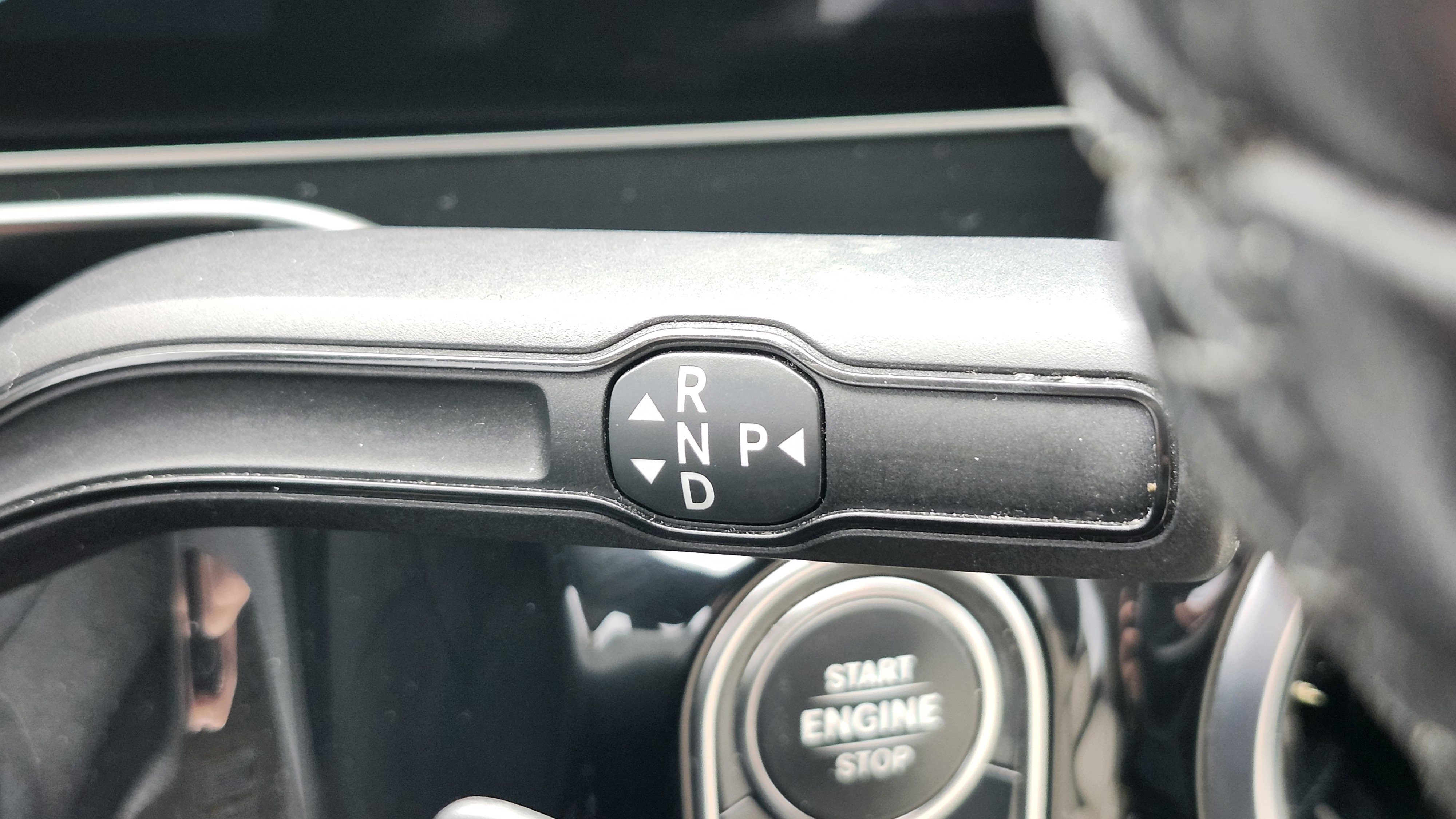 Used 2021 Mercedes-Benz GLA 250 4MATIC w/ Premium Package image 33