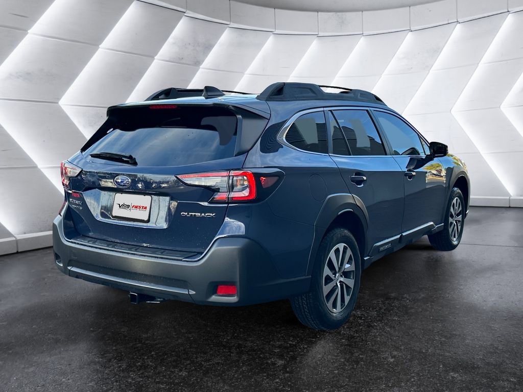 Used 2025 Subaru Outback Premium image 4