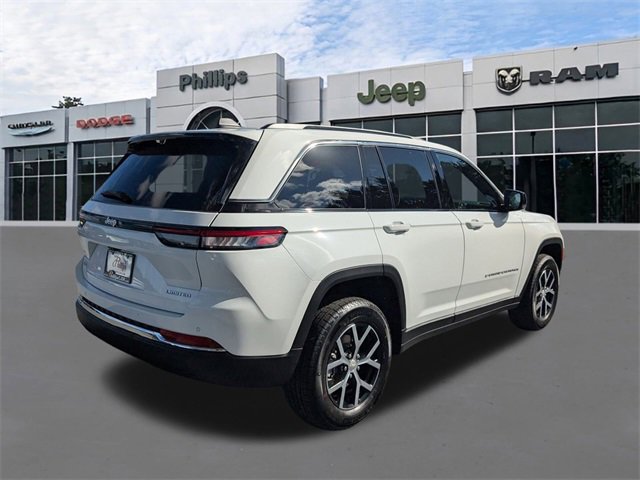 New 2025 Jeep Grand Cherokee Limited image 4