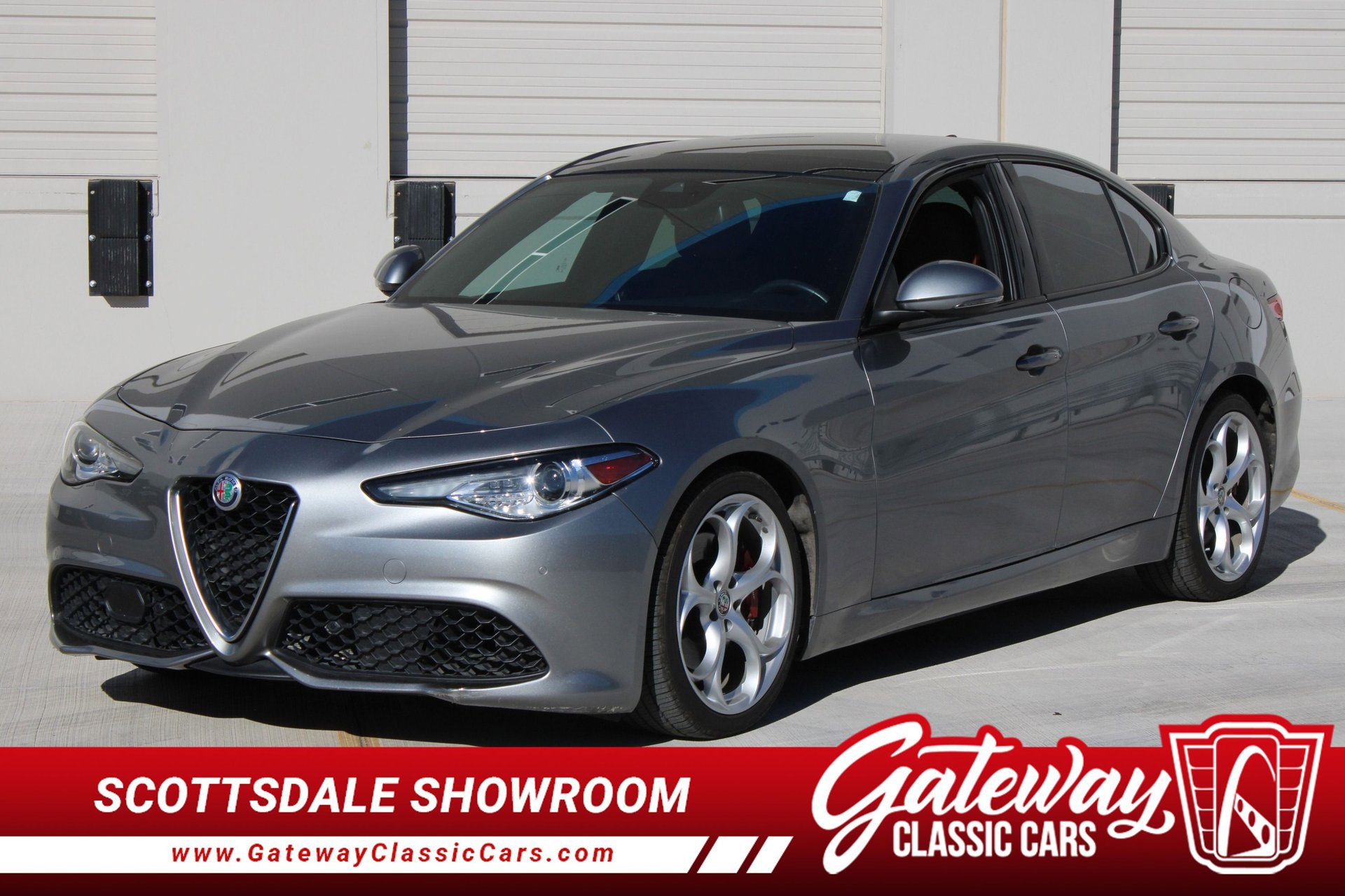 Used 2020 Alfa Romeo Giulia Ti Sport RWD image 1
