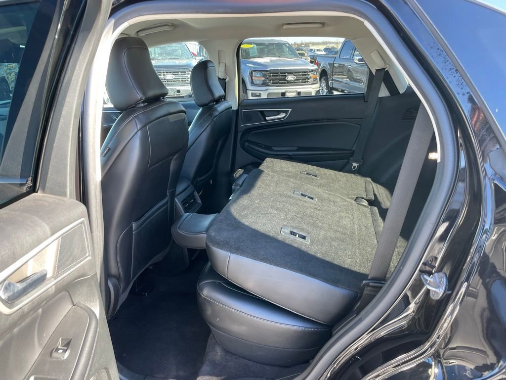 Used 2023 Ford Edge SEL image 52