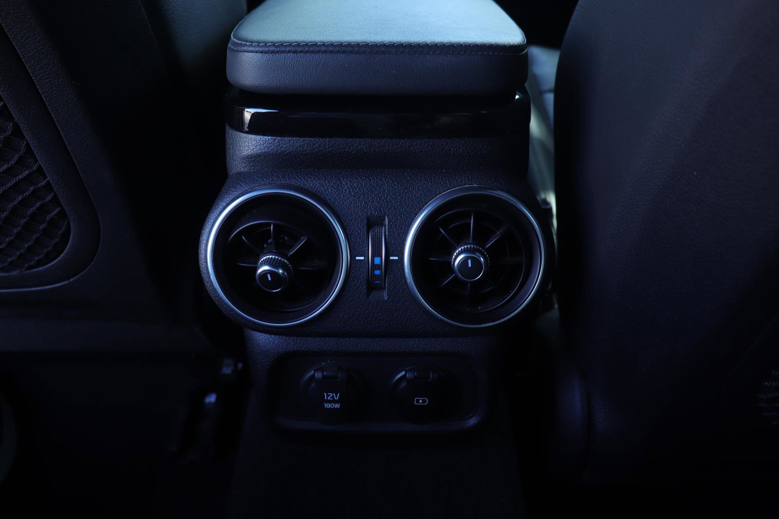 Used 2020 Kia Stinger GT-Line w/ Sun & Sound Package image 19