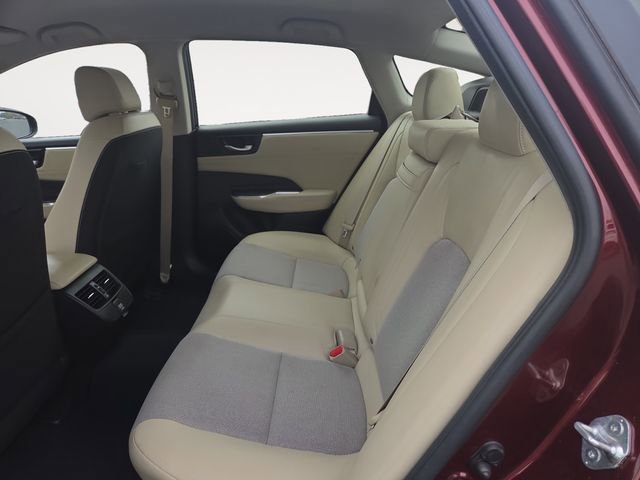 Used 2018 Honda Clarity Plug-In Hybrid image 14