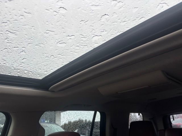 Used 2020 Cadillac Escalade Premium Luxury image 12