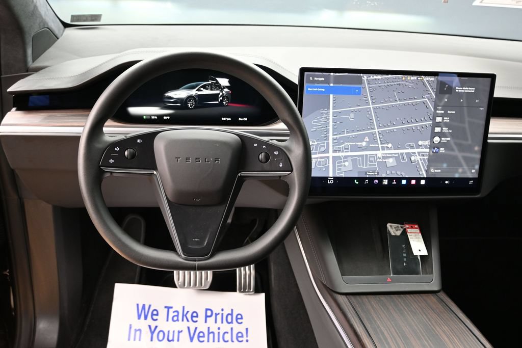 Used 2024 Tesla Model X AWD/4WD image 34
