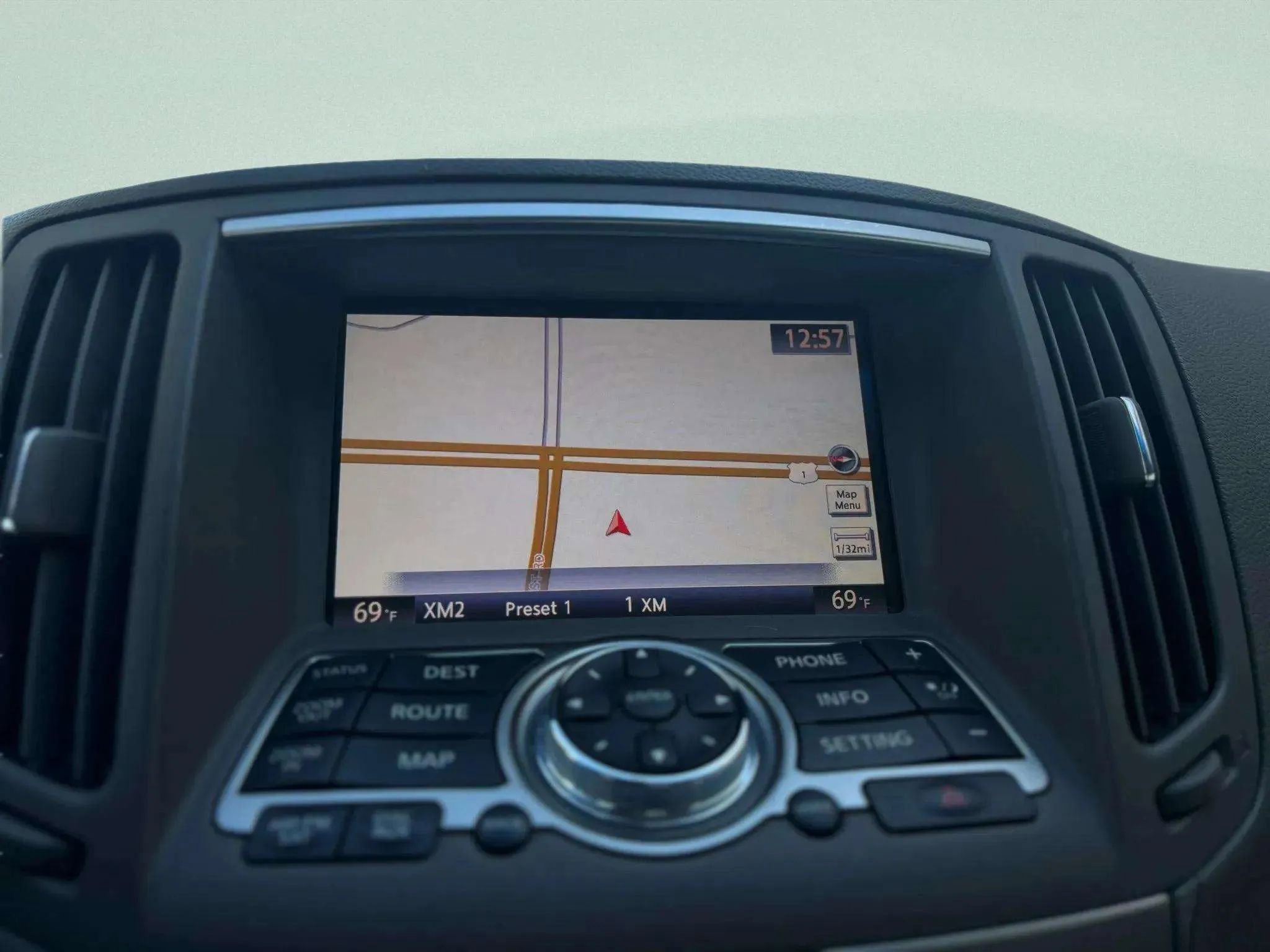 Used 2012 INFINITI G37 x Coupe w/ Premium Pkg image 22