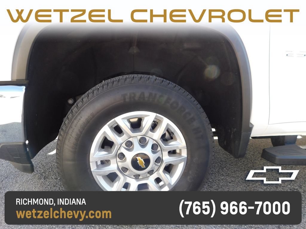 Used 2024 Chevrolet Silverado 2500 LT w/ Convenience Package AWD/4WD image 13