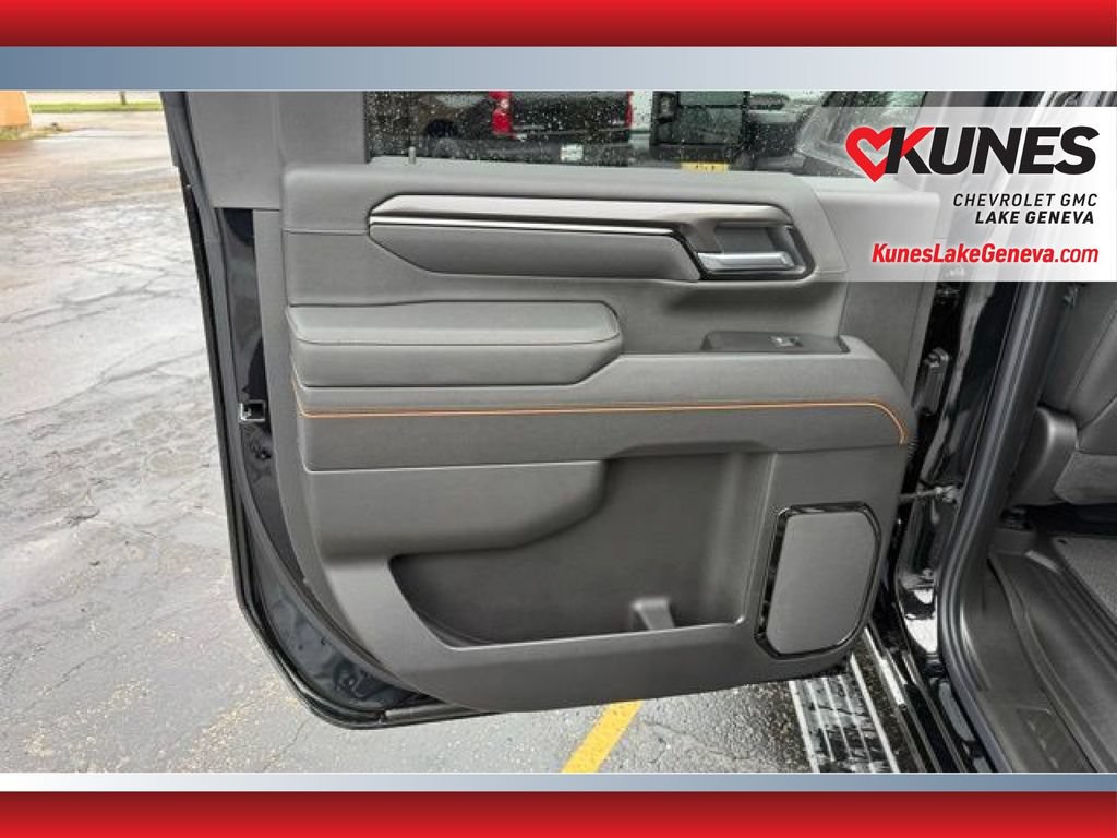 New 2026 GMC Sierra 2500 AT4 w/ AT4 Premium Plus Package AWD/4WD image 17