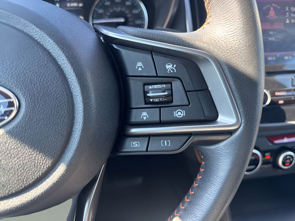 Used 2022 Subaru Crosstrek 2.5i Limited w/ Moonroof Package 2 image 16