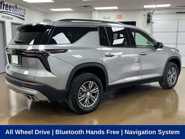 Used 2024 Chevrolet Traverse LT image 6