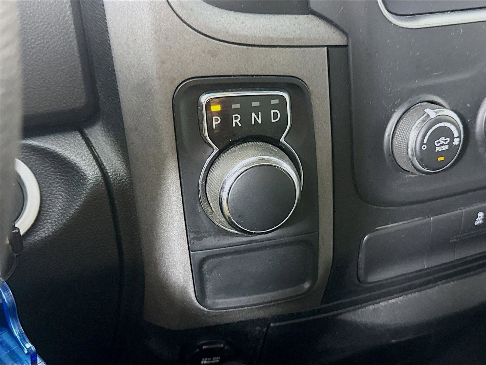 Used 2018 RAM 1500 Express RWD image 11