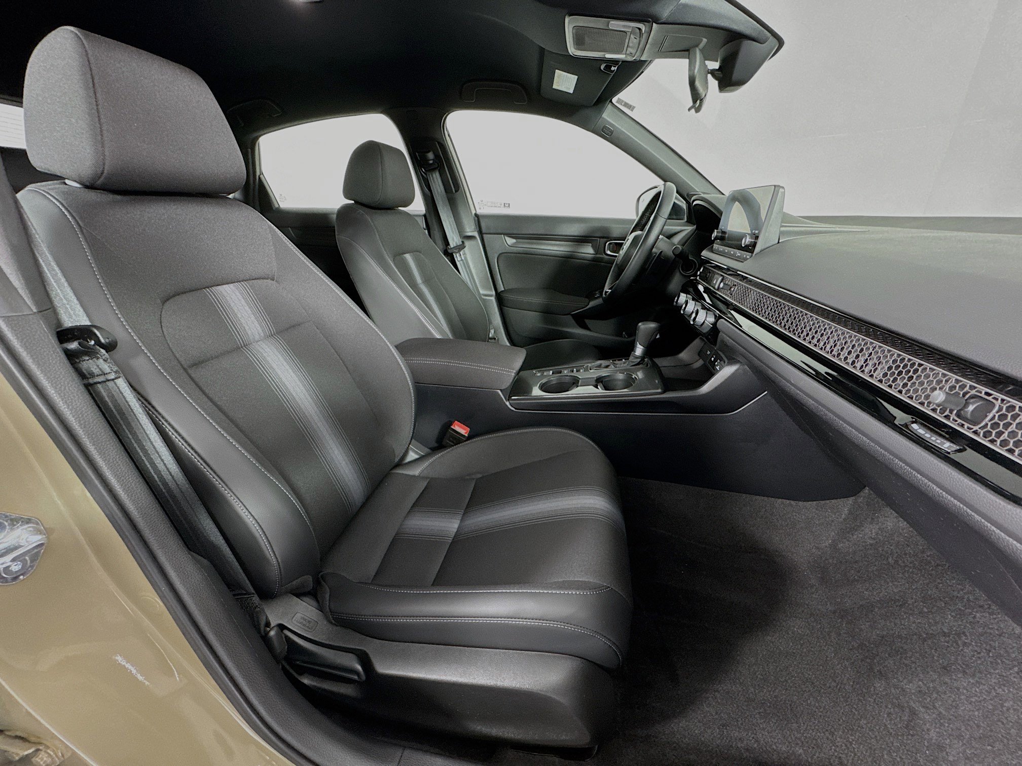 Certified 2025 Honda Civic Sport image 25