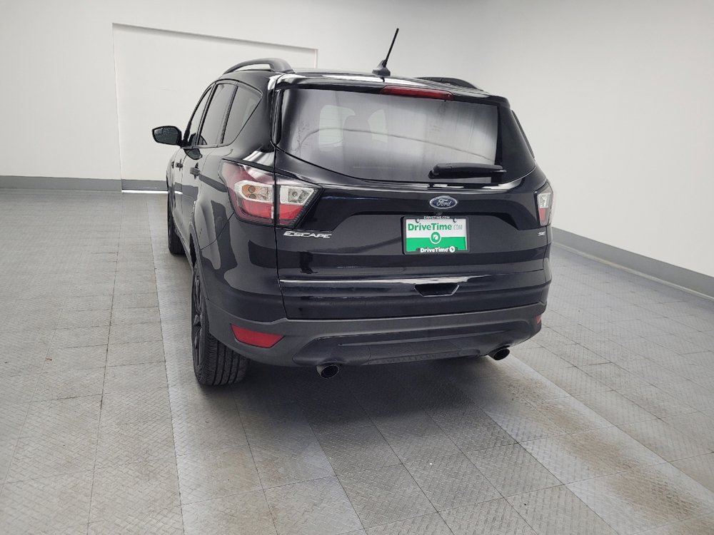Used 2018 Ford Escape SE w/ SE Sport Appearance Package FWD image 6