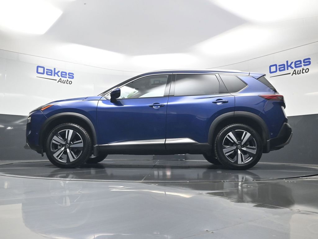 Used 2021 Nissan Rogue Platinum image 42