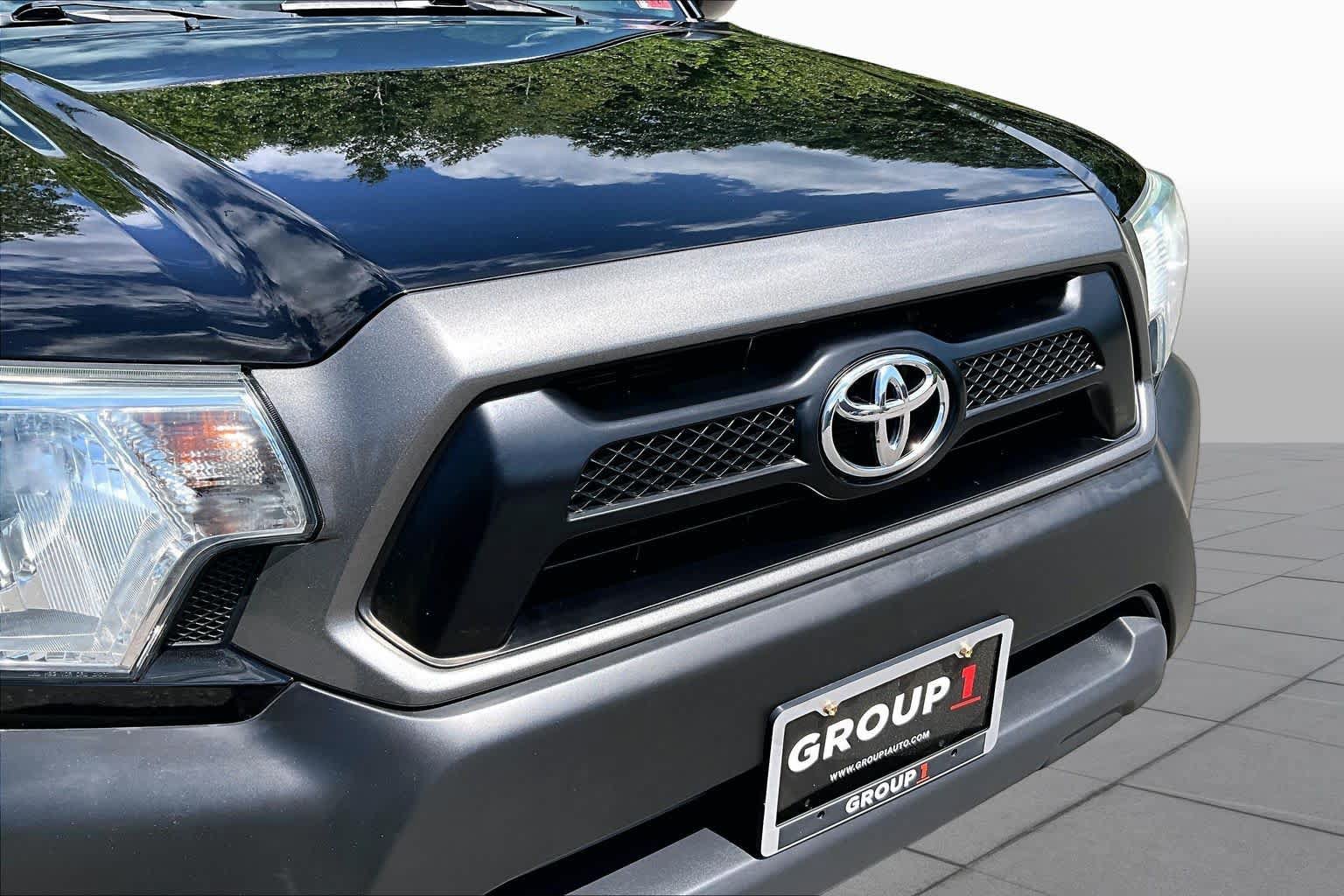Used 2015 Toyota Tacoma 2WD Access Cab w/ Convenience Package image 30