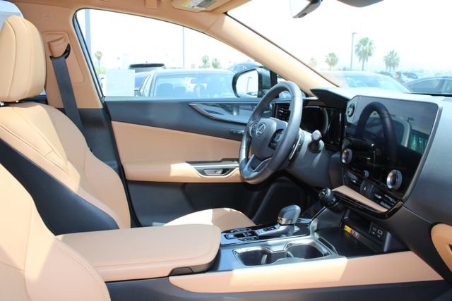 Certified 2025 Lexus NX 350 AWD w/ Accessory Package (2T) image 5