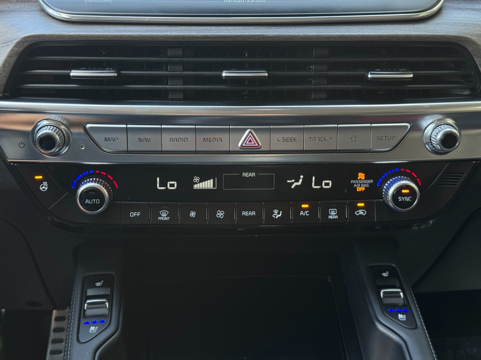Used 2021 Kia Telluride SX w/ Towing Package AWD/4WD image 28