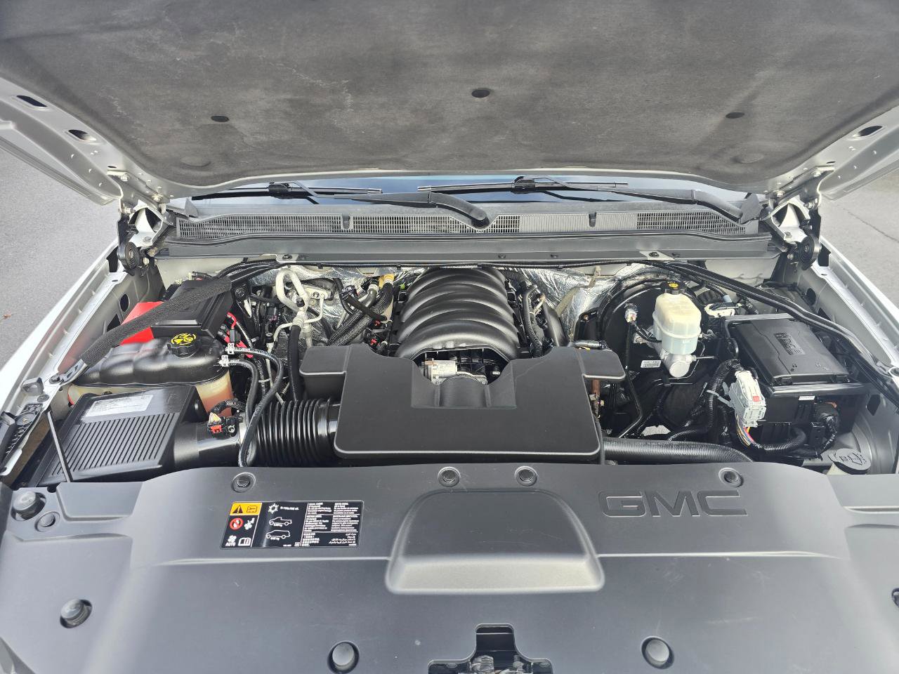 Used 2016 GMC Yukon SLE image 20