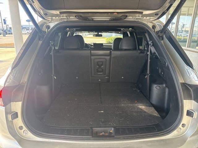 Used 2022 Mitsubishi Outlander SE image 18