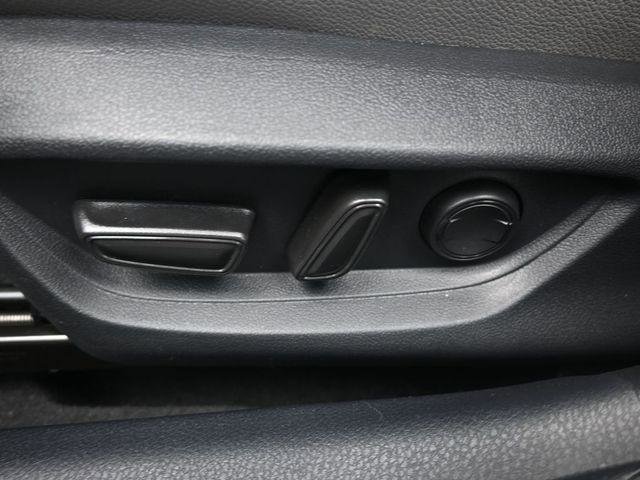 Certified 2025 Toyota Camry SE w/ Convenience Package FWD image 33