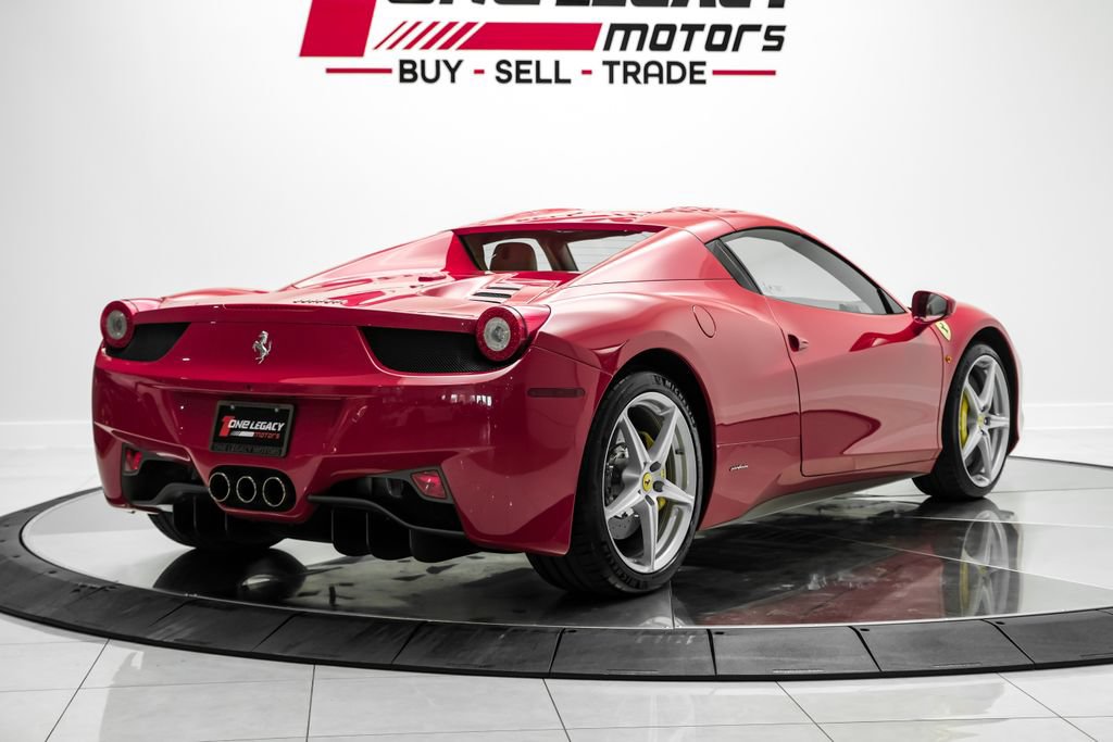 Used 2014 Ferrari 458 Spider RWD image 10