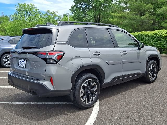 Certified 2025 Subaru Forester Premium AWD/4WD image 6