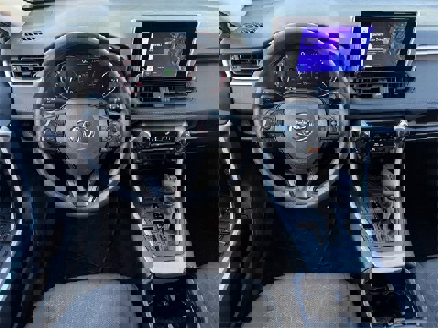 Used 2024 Toyota RAV4 XLE image 12