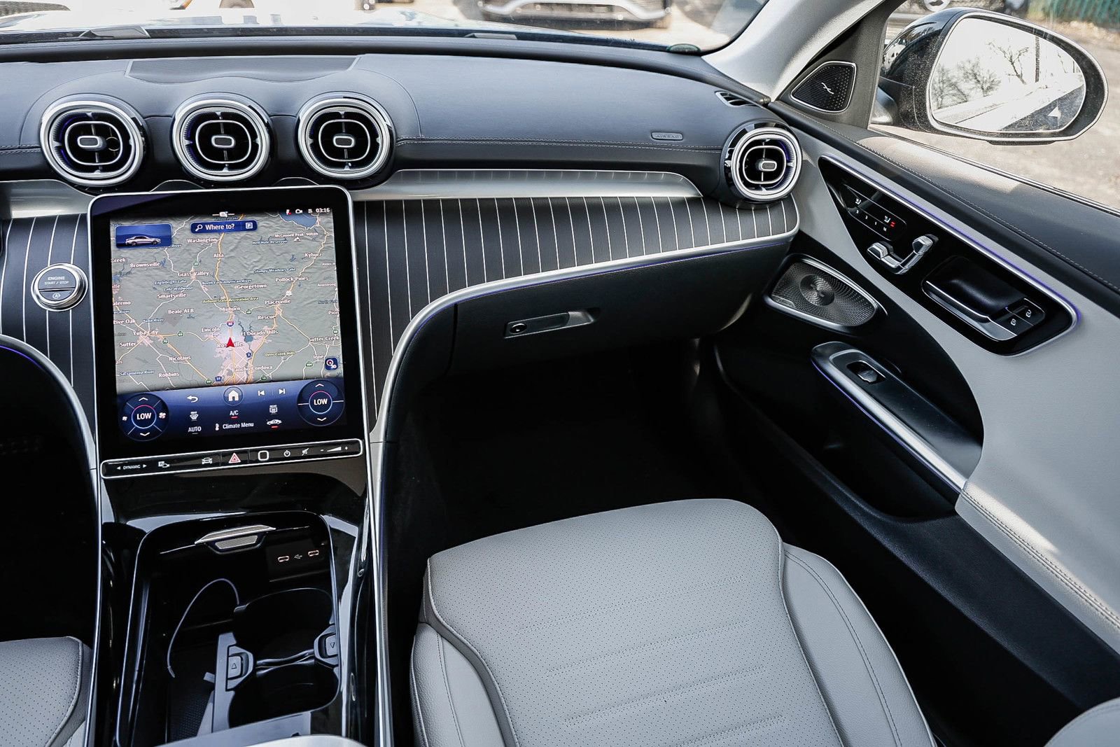 New 2026 Mercedes-Benz C 300 Sedan image 15