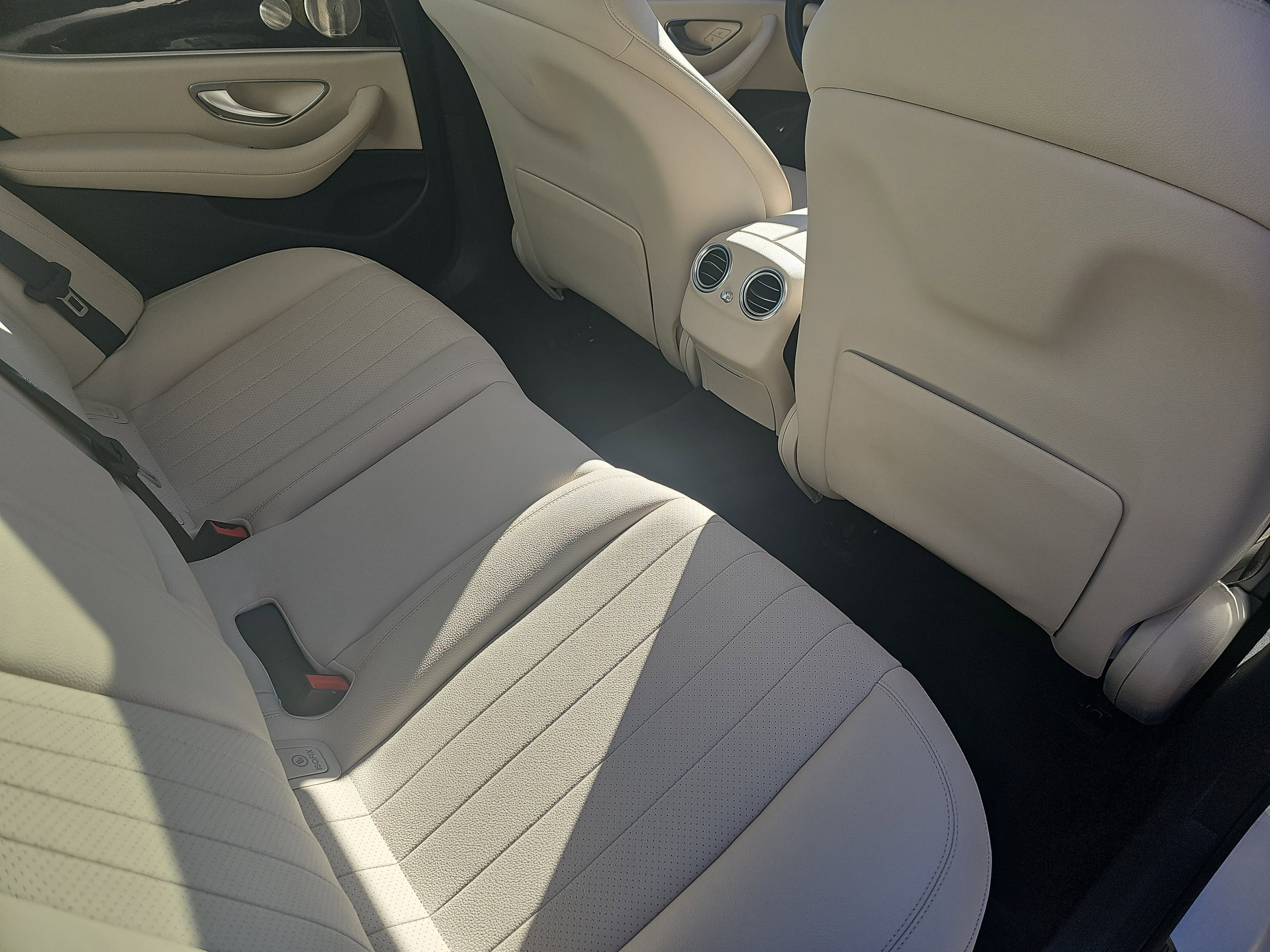 Certified 2022 Mercedes-Benz E 450 4MATIC Sedan image 11