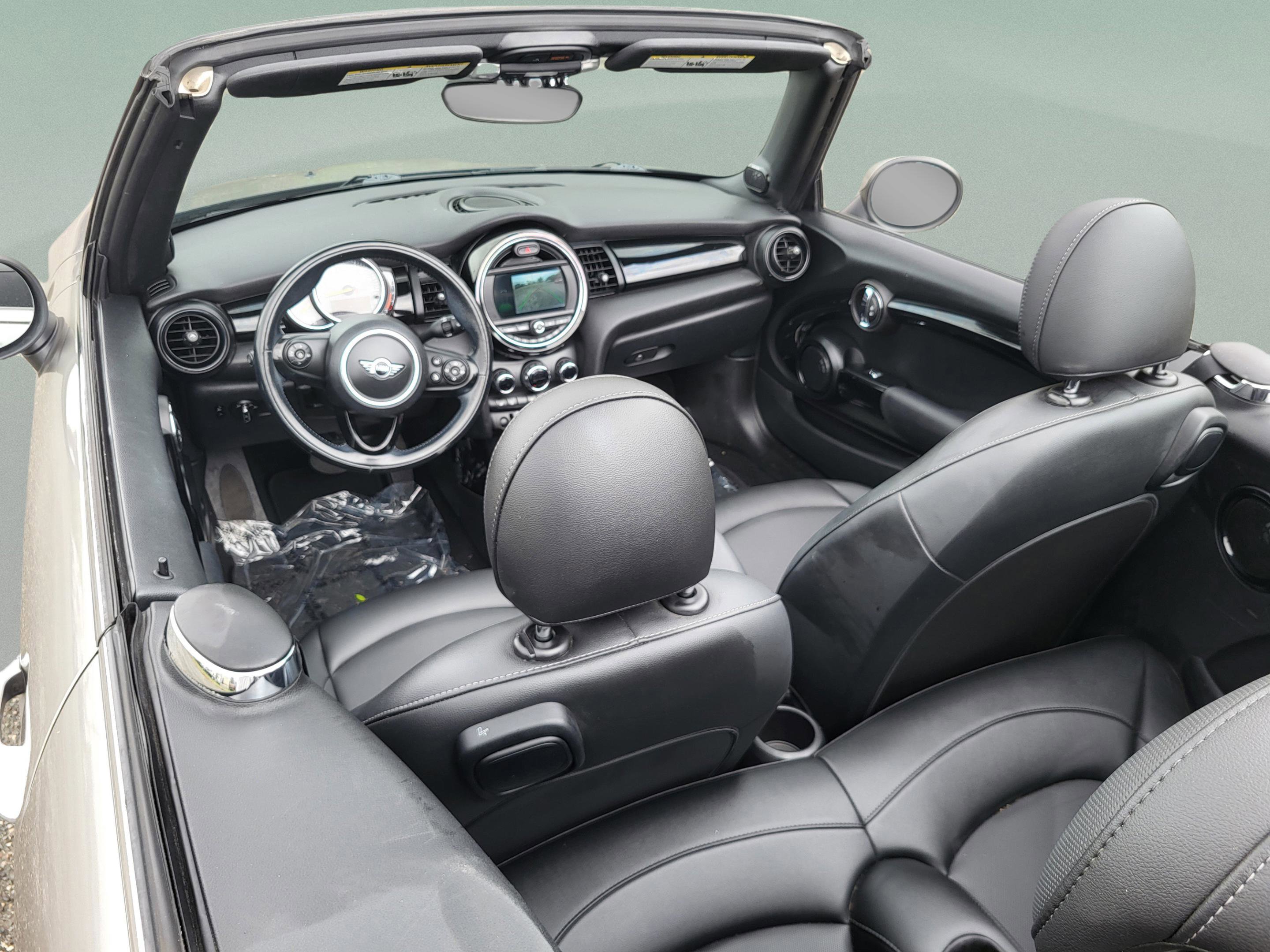 Used 2019 MINI Cooper Convertible w/ Premium Package image 89
