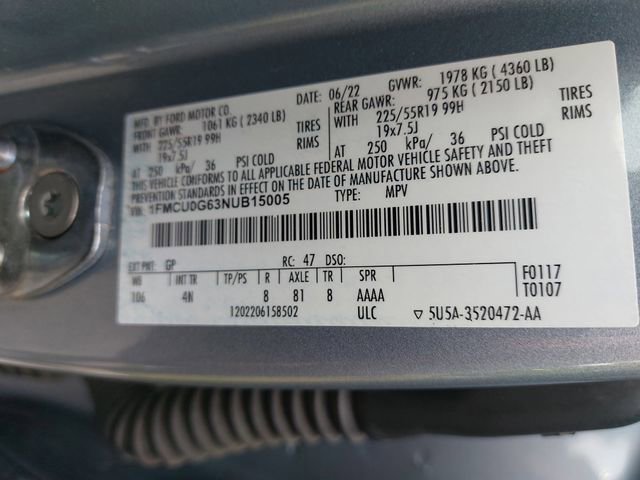 Certified 2022 Ford Escape SE w/ SE Sport Appearance Package FWD image 33