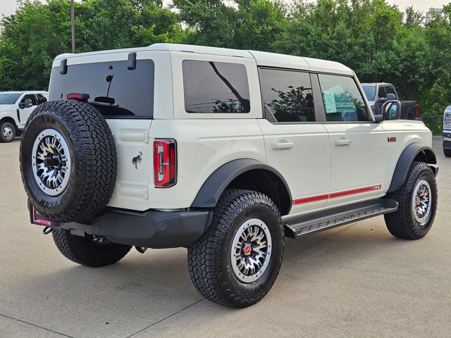New 2026 Ford Bronco Outer Banks AWD/4WD image 2