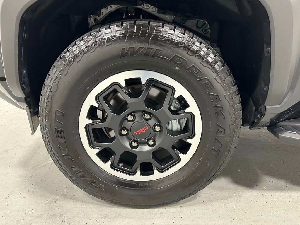 Used 2025 Toyota 4Runner TRD Off-Road image 61