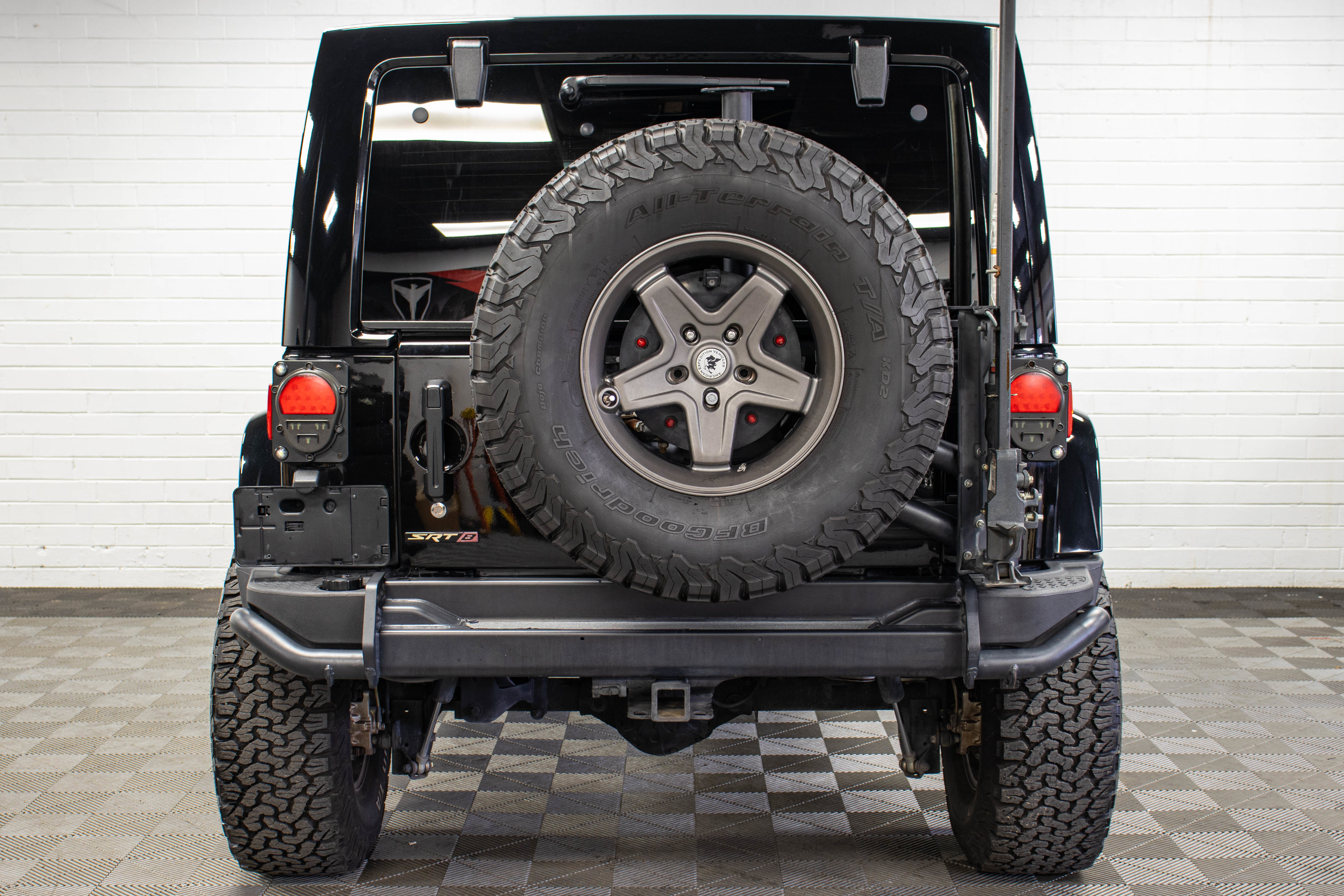 Used 2012 Jeep Wrangler Unlimited Rubicon image 4
