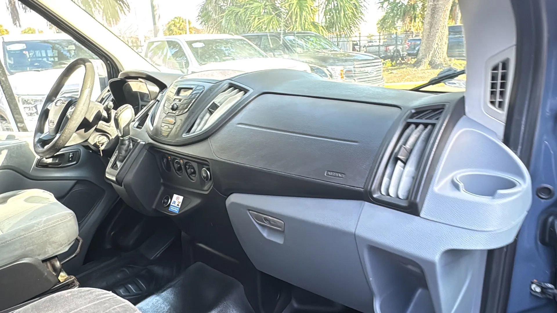 Used 2019 Ford Transit 250 148 High Roof Extended RWD image 9