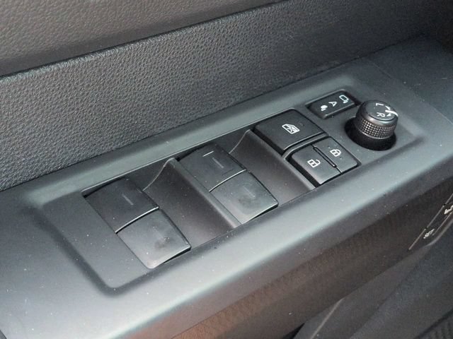 Used 2025 Toyota Tundra TRD Pro AWD/4WD image 32