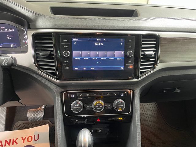 Used 2019 Volkswagen Atlas SEL AWD/4WD image 16