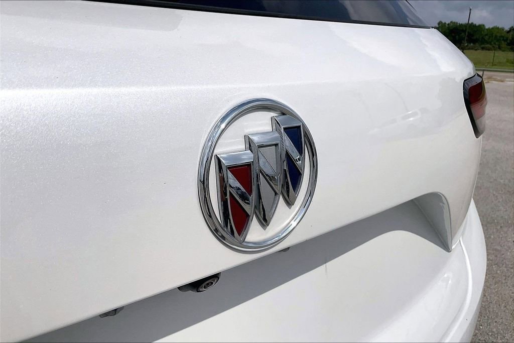 Used 2023 Buick Envision Preferred FWD image 27