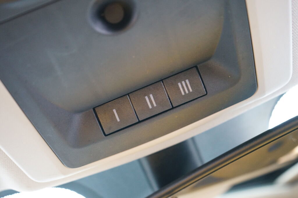 Used 2016 RAM 2500 Laramie w/ Sport Appearance Group image 22