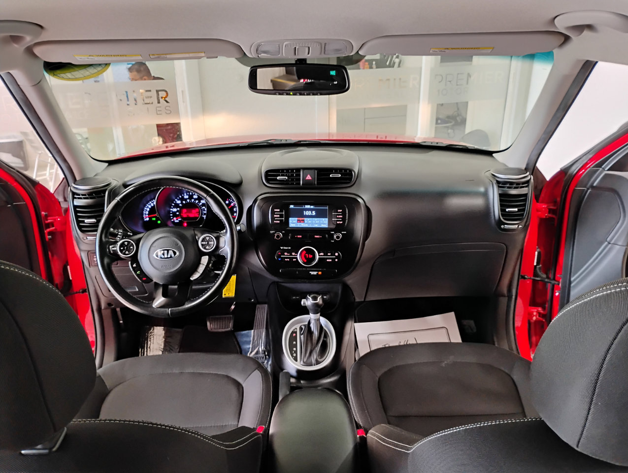 Used 2017 Kia Soul + w/ Designer's Package image 27