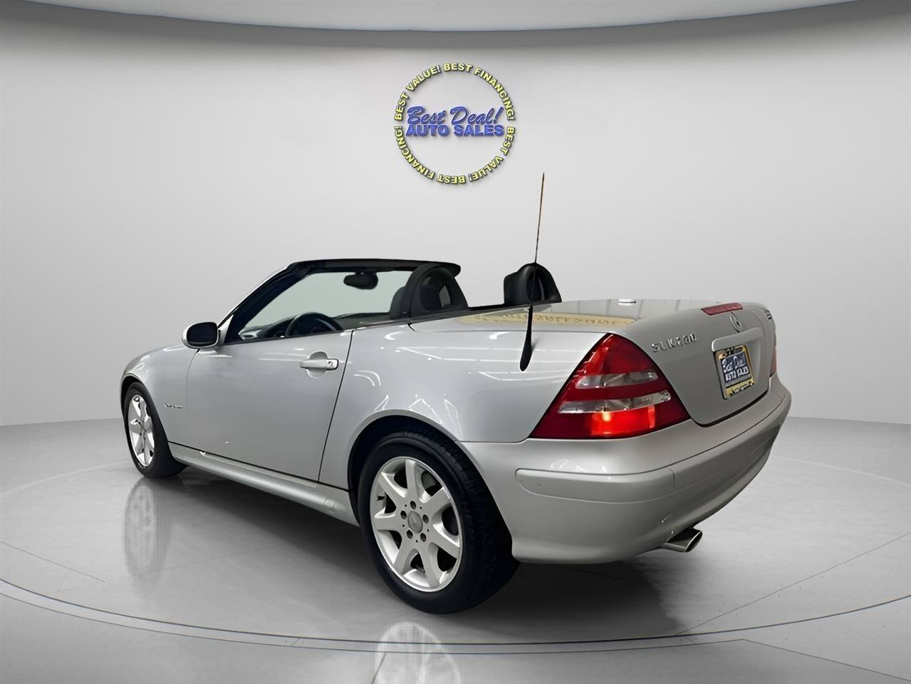 Used 2002 Mercedes-Benz SLK 230 image 6